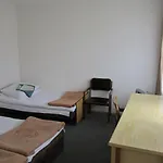 Ow Gromada Pod Topolami Мендзыздрое