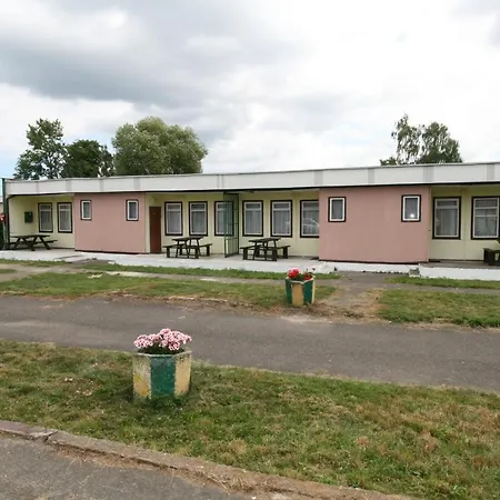 Ow Gromada Pod Topolami Ferienpark