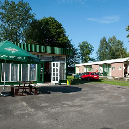 Ow Gromada Pod Topolami Üdülőpark 2*