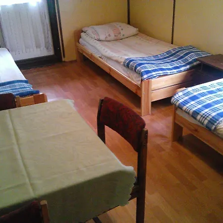 Ow Gromada Pod Topolami