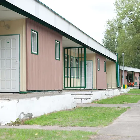 Ow Gromada Pod Topolami Üdülőpark 2*