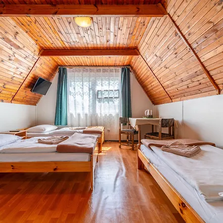 Ow Gromada Pod Topolami 2* Miedzyzdroje