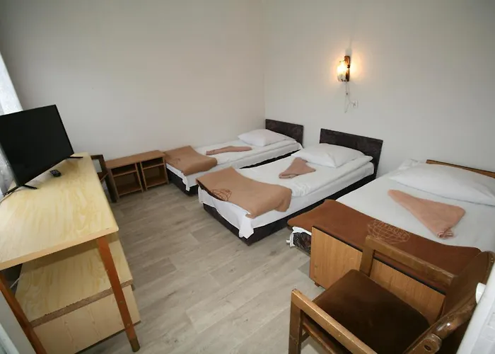 Ow Gromada Pod Topolami