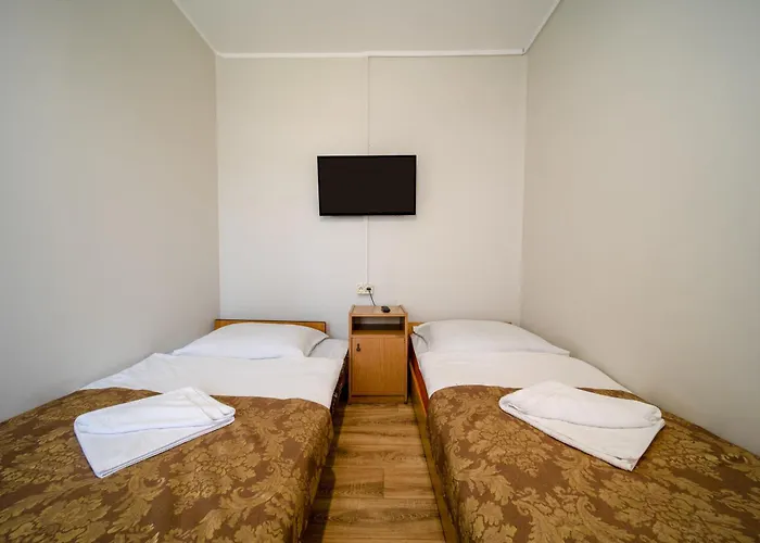 Ow Gromada Pod Topolami Prázdninový areál 2*