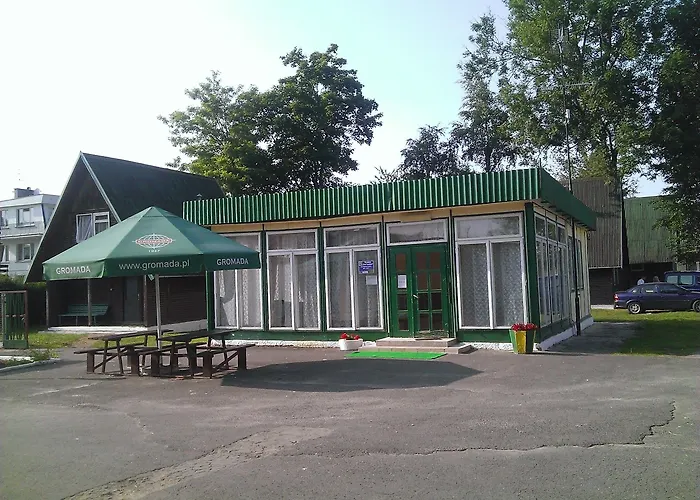 Ow Gromada Pod Topolami Ferienpark