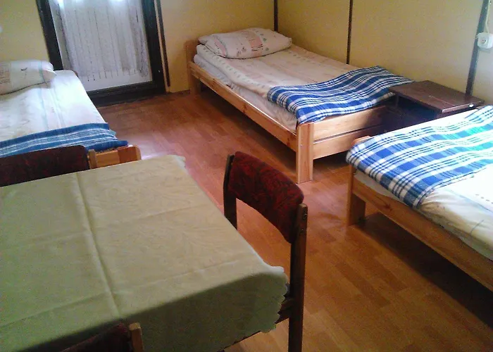 Ow Gromada Pod Topolami