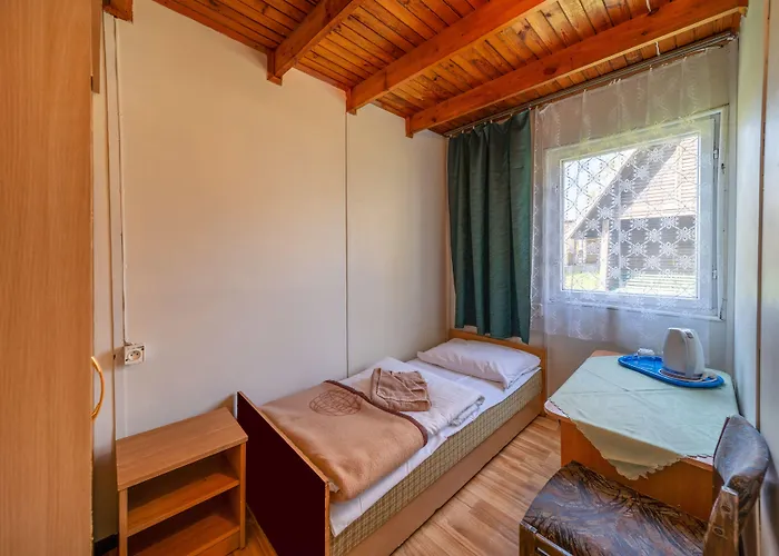 Ow Gromada Pod Topolami Miedzyzdroje