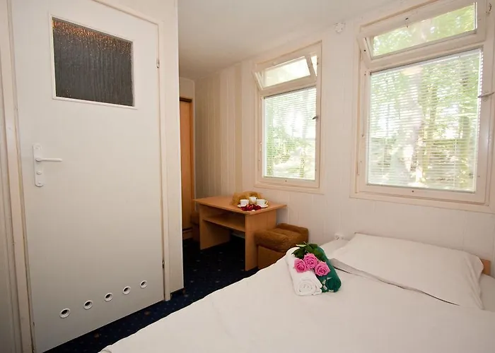 Ow Gromada Pod Topolami Ferienpark