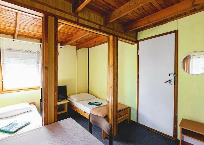 Ow Gromada Pod Topolami